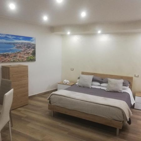 Maremonti Apartments Кастелламмаре-ди-Стабия Экстерьер фото